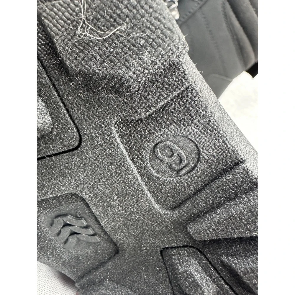 All in Motion Black Winter Boots Thermolite EcoMade Faux Fur Trim Mens‎ 9